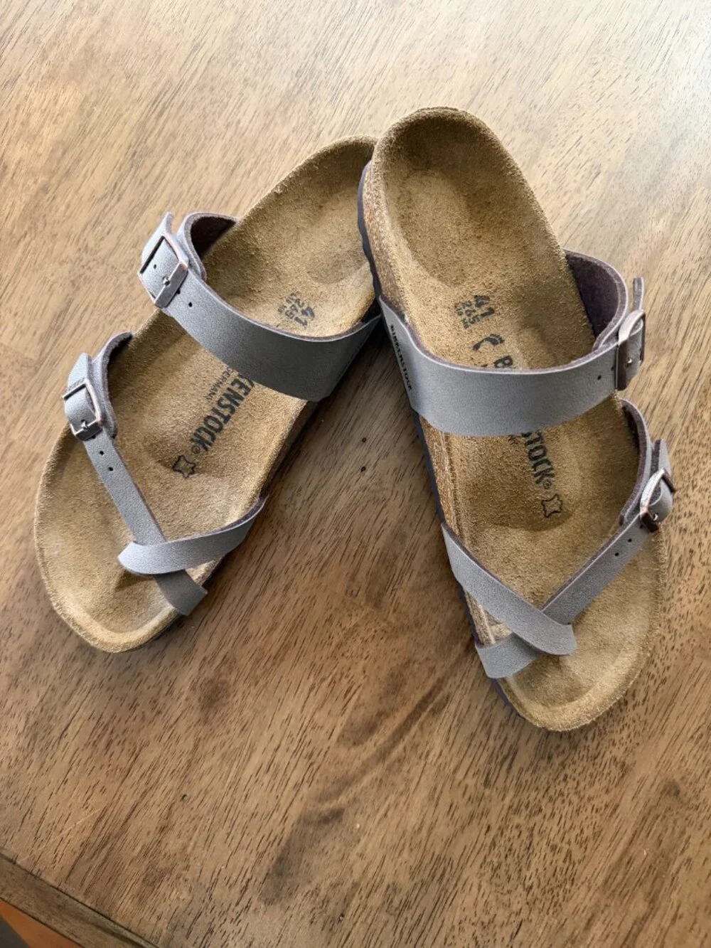 Women's Birkenstock Mayari Thong Sandal (Mocha)